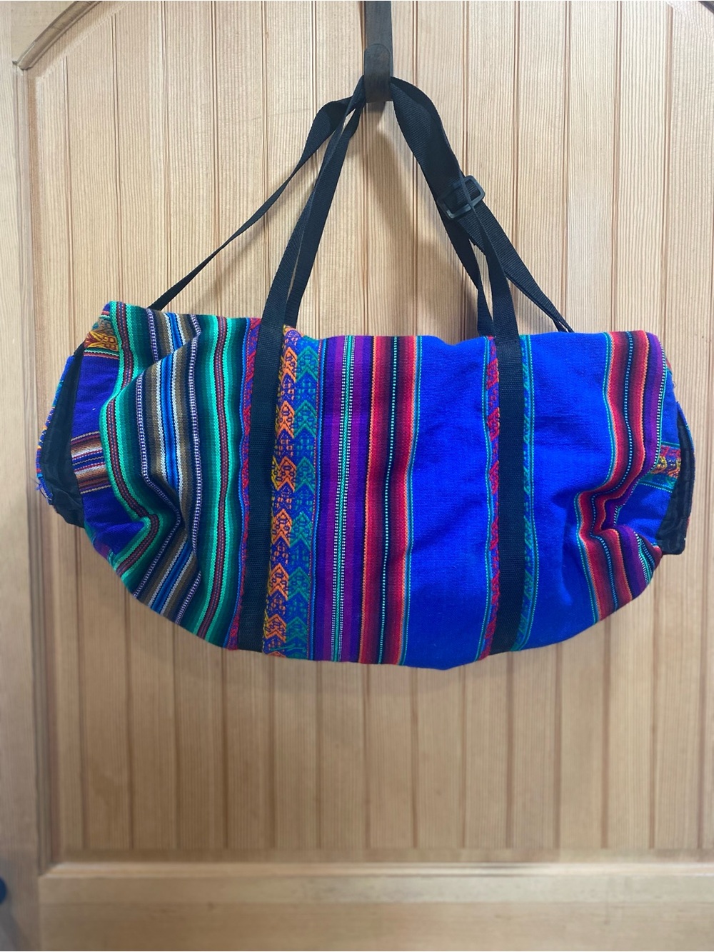 Peruvian Handwoven Multicolor Travel Duffel Bag - Artisan Design - Picture 4 of 8